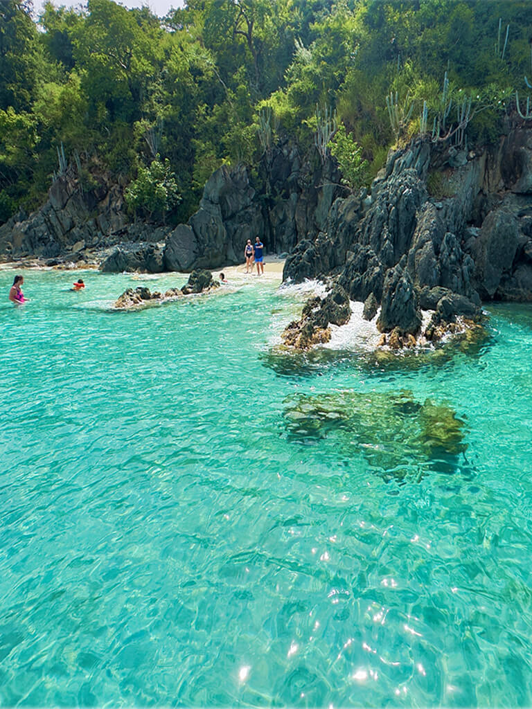 st john boat rental charters beach hopping 01